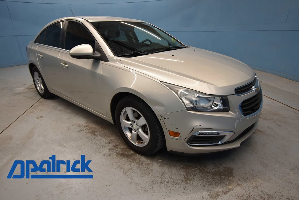 Used 2015 Chevrolet Cruze LT FWD video 1
