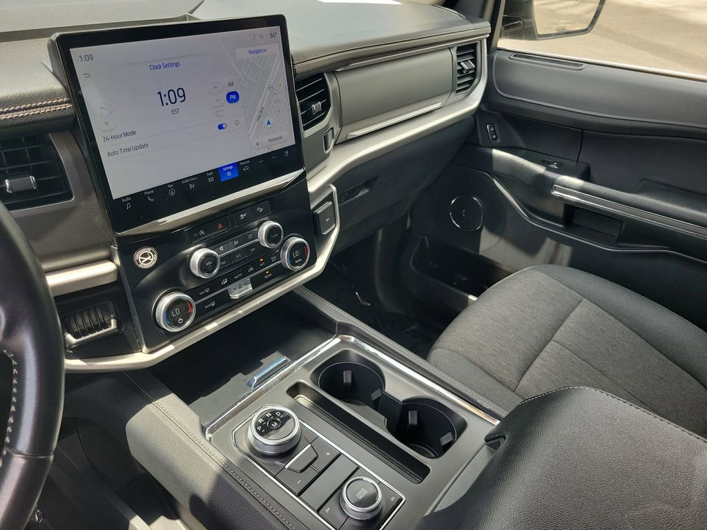 Used 2024 Ford Expedition Max XLT AWD/4WD image 24