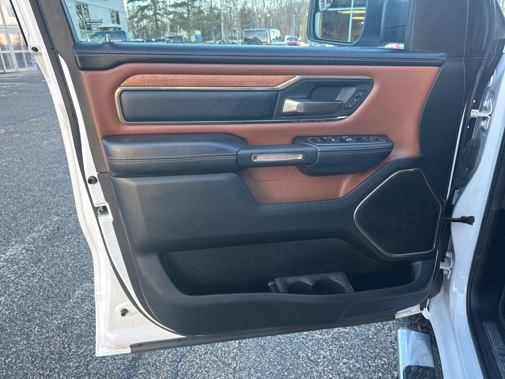 Used 2023 RAM 1500 Limited w/ Body Color Bumper Group image 15