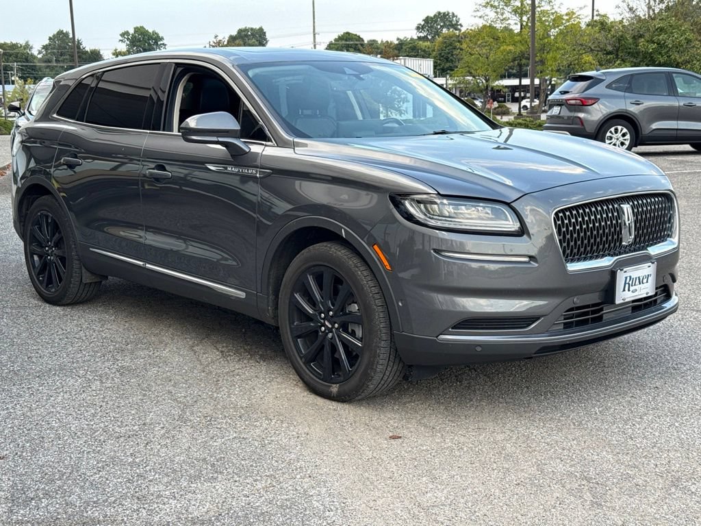 Used 2023 Lincoln Nautilus Reserve w/ Equipment Group 201A AWD/4WD image 14