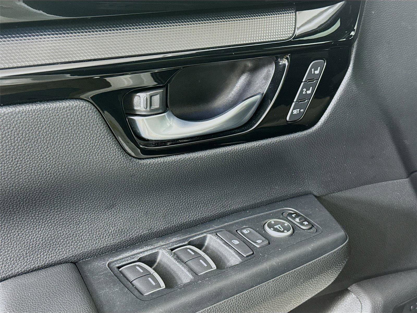 Used 2023 Honda CR-V Sport Touring image 19