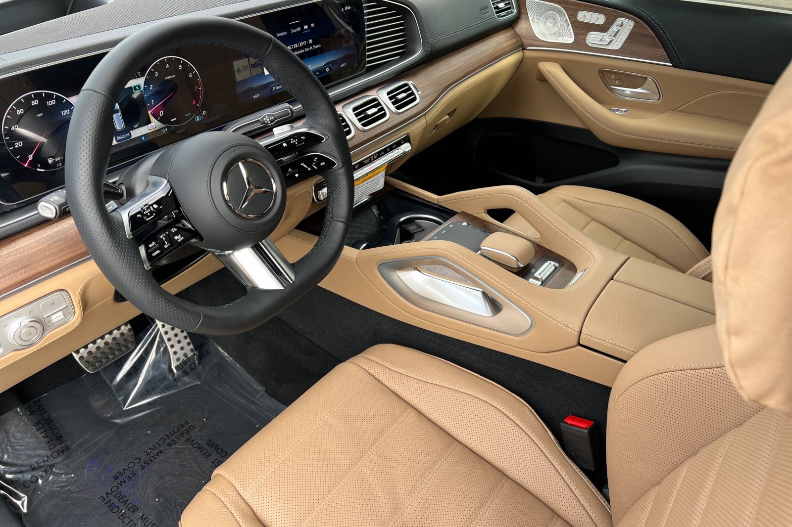 New 2026 Mercedes-Benz GLS 580 4MATIC image 4
