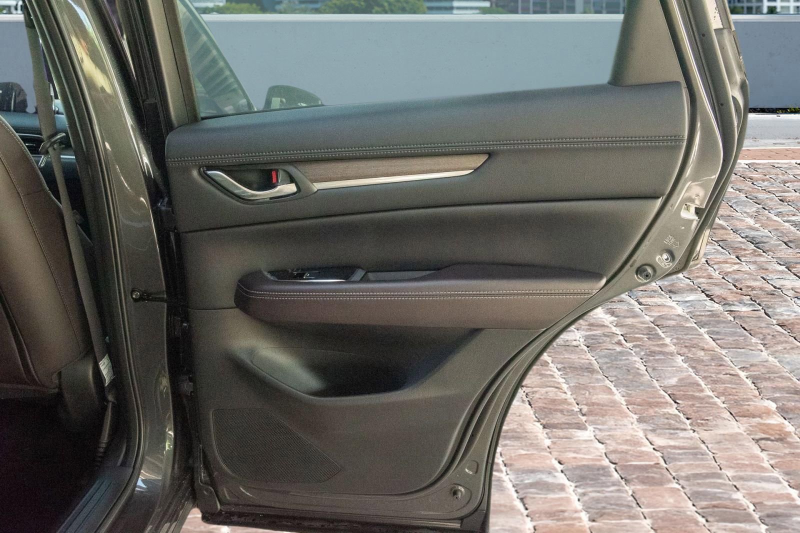 Used 2025 MAZDA CX-5 Signature AWD/4WD image 16