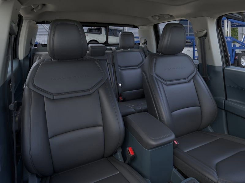 New 2026 Ford Maverick Lariat w/ Black Appearance Package image 11