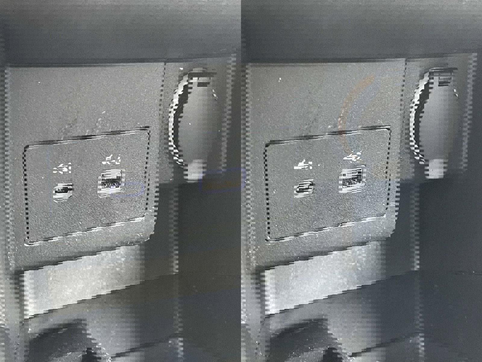 Used 2023 Nissan Kicks SR w/ SR Premium Package image 18