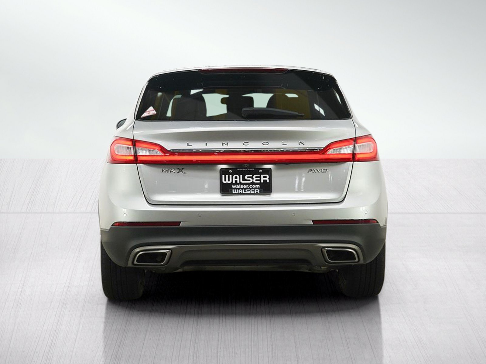 Used 2018 Lincoln MKX Reserve w/ Lincoln MKX Climate Package AWD/4WD image 4