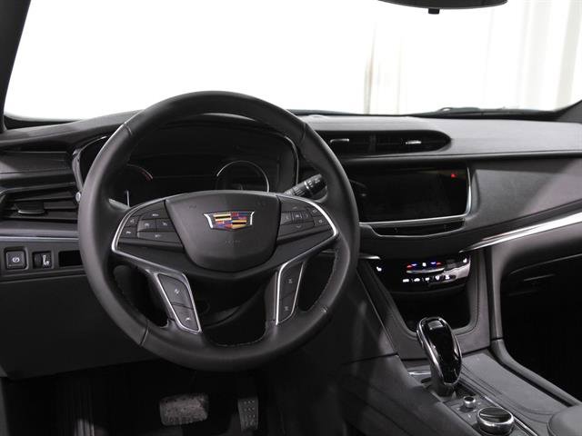 Certified 2024 Cadillac XT5 Luxury image 6