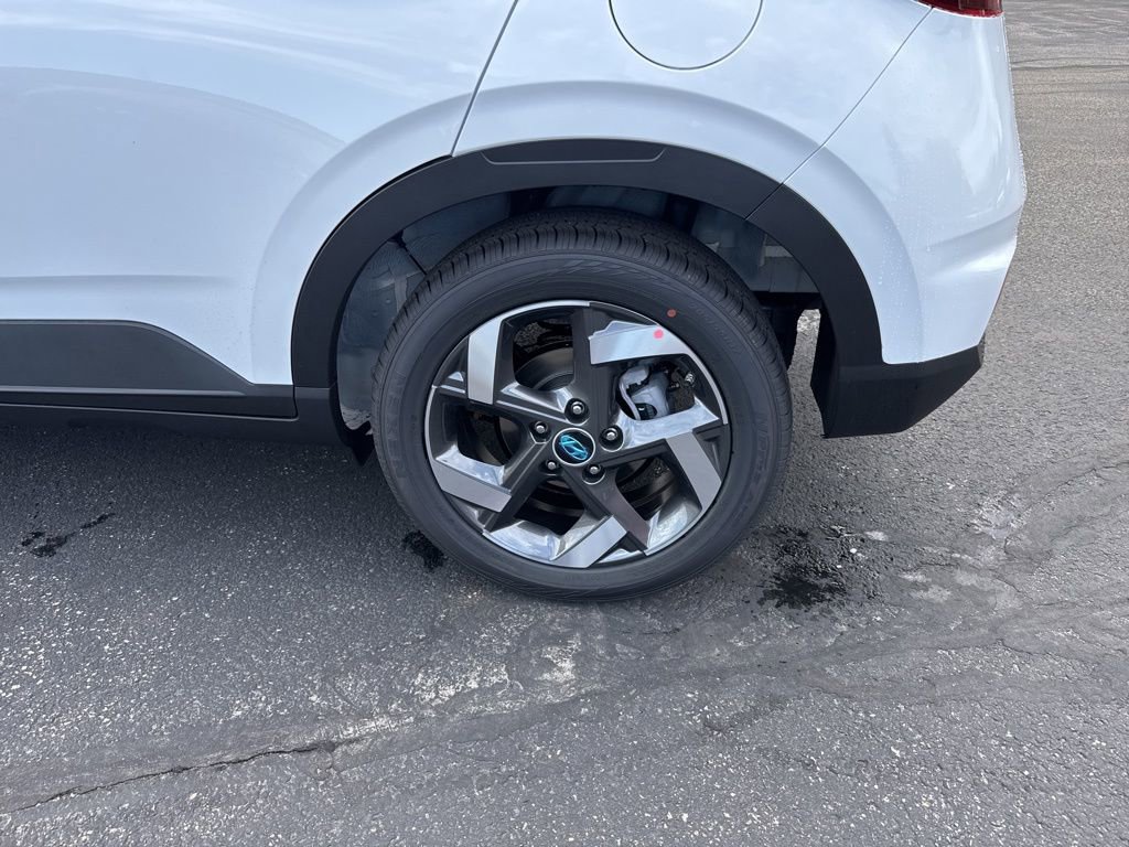 New 2026 Hyundai Venue SEL image 11