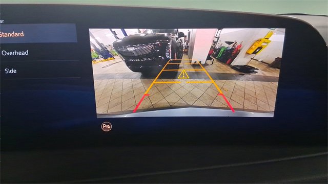 Used 2025 Cadillac XT4 Premium Luxury image 26