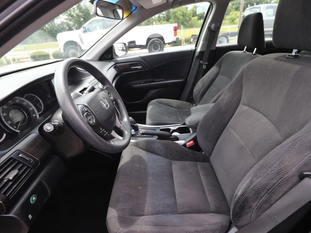 Used 2013 Honda Accord EX image 2