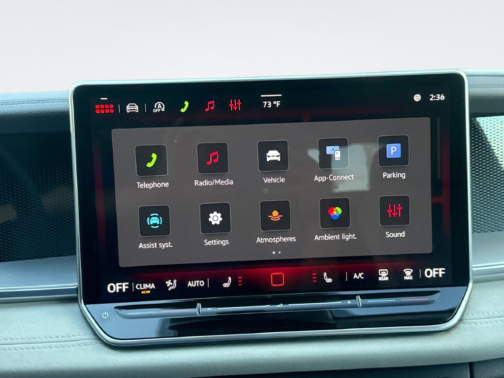 New 2026 Volkswagen Tiguan SE FWD image 19