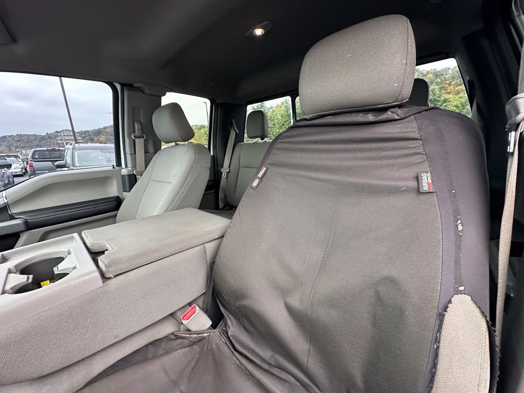 Used 2016 Ford F150 XLT w/ Equipment Group 302A Luxury AWD/4WD image 16