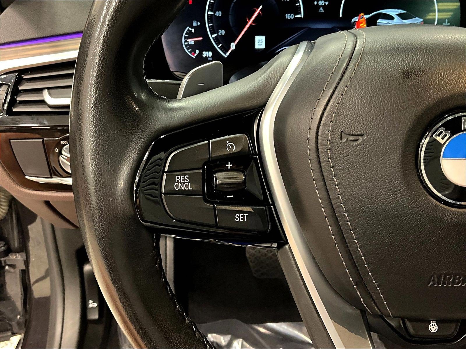Used 2019 BMW 530i xDrive w/ Executive Package AWD/4WD image 11