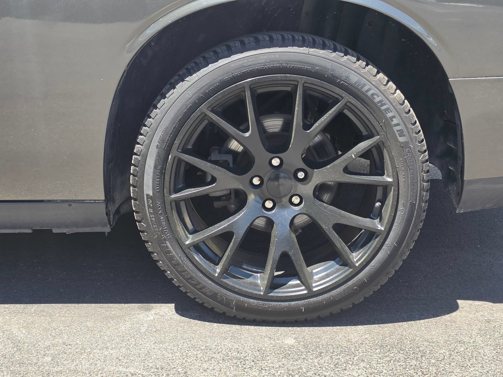 Used 2009 Dodge Challenger SE RWD image 3
