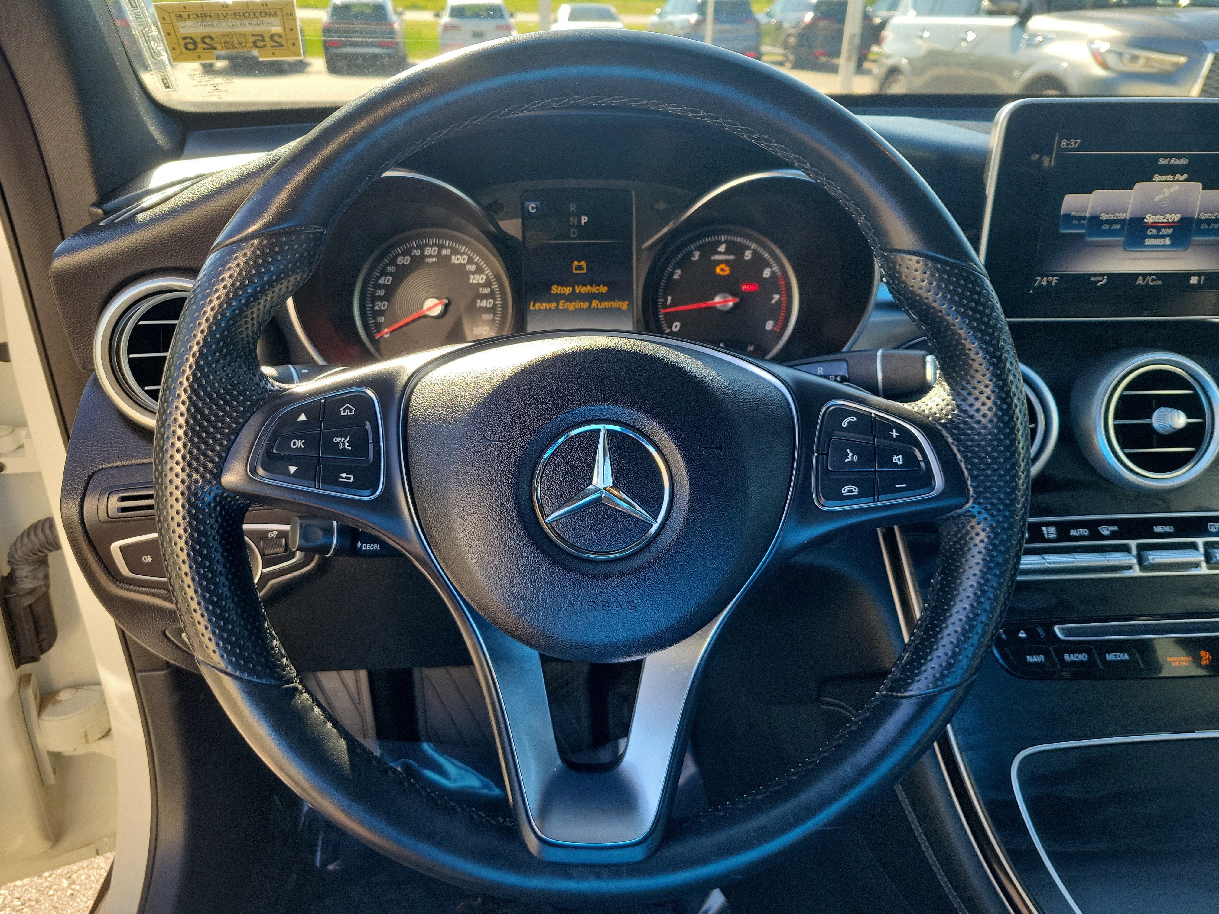 Used 2018 Mercedes-Benz GLC 300 4MATIC image 20