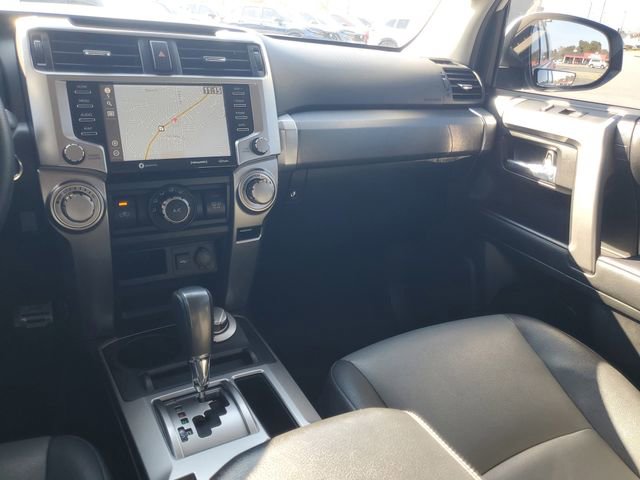 Used 2021 Toyota 4Runner SR5 Premium image 28