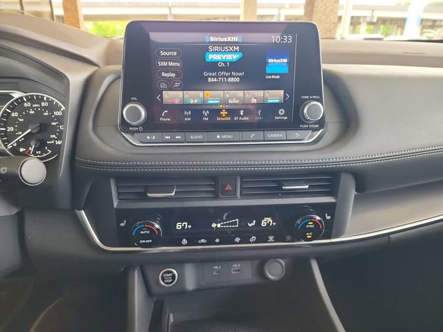 Used 2023 Nissan Rogue SV w/ SV Premium B Package image 18