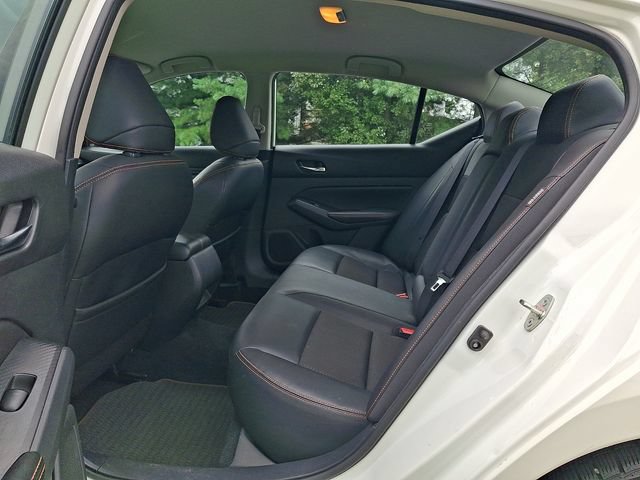 Used 2019 Nissan Altima 2.5 SR FWD image 10