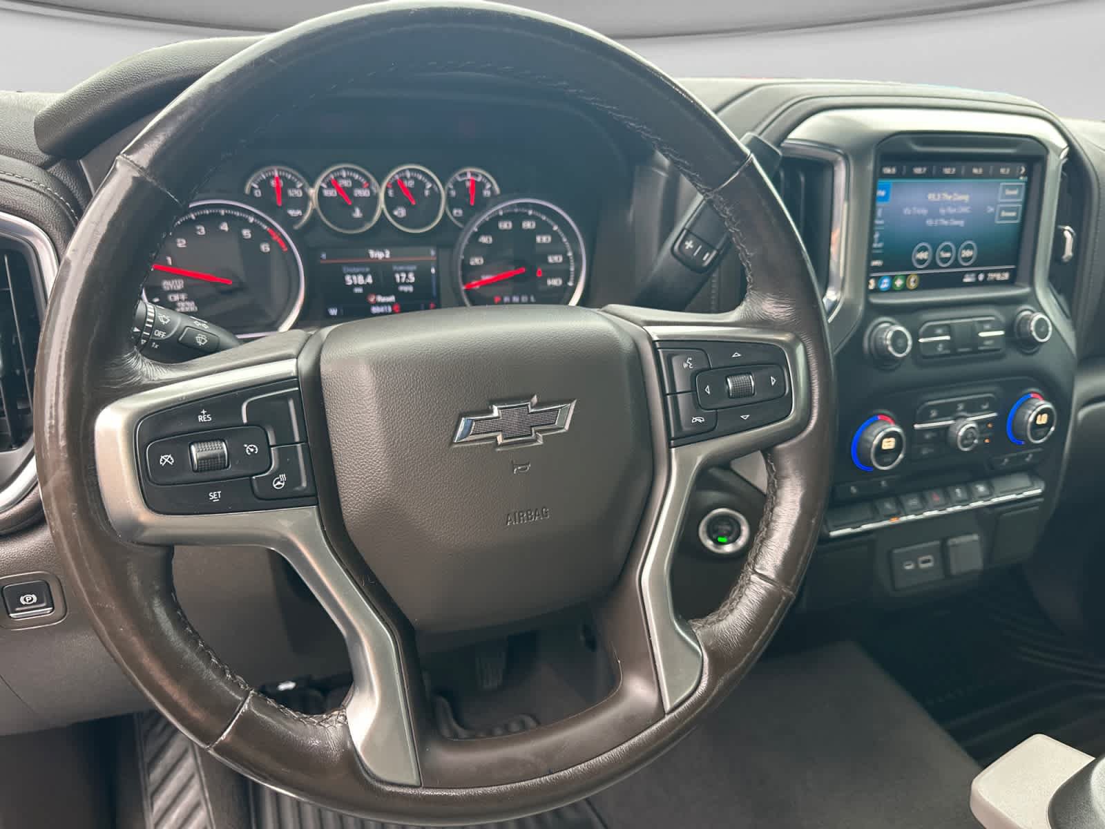 Used 2020 Chevrolet Silverado 1500 RST w/ All-Star Edition RWD image 13