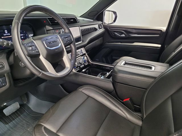 Used 2022 GMC Yukon Denali w/ Max Trailering Package image 11