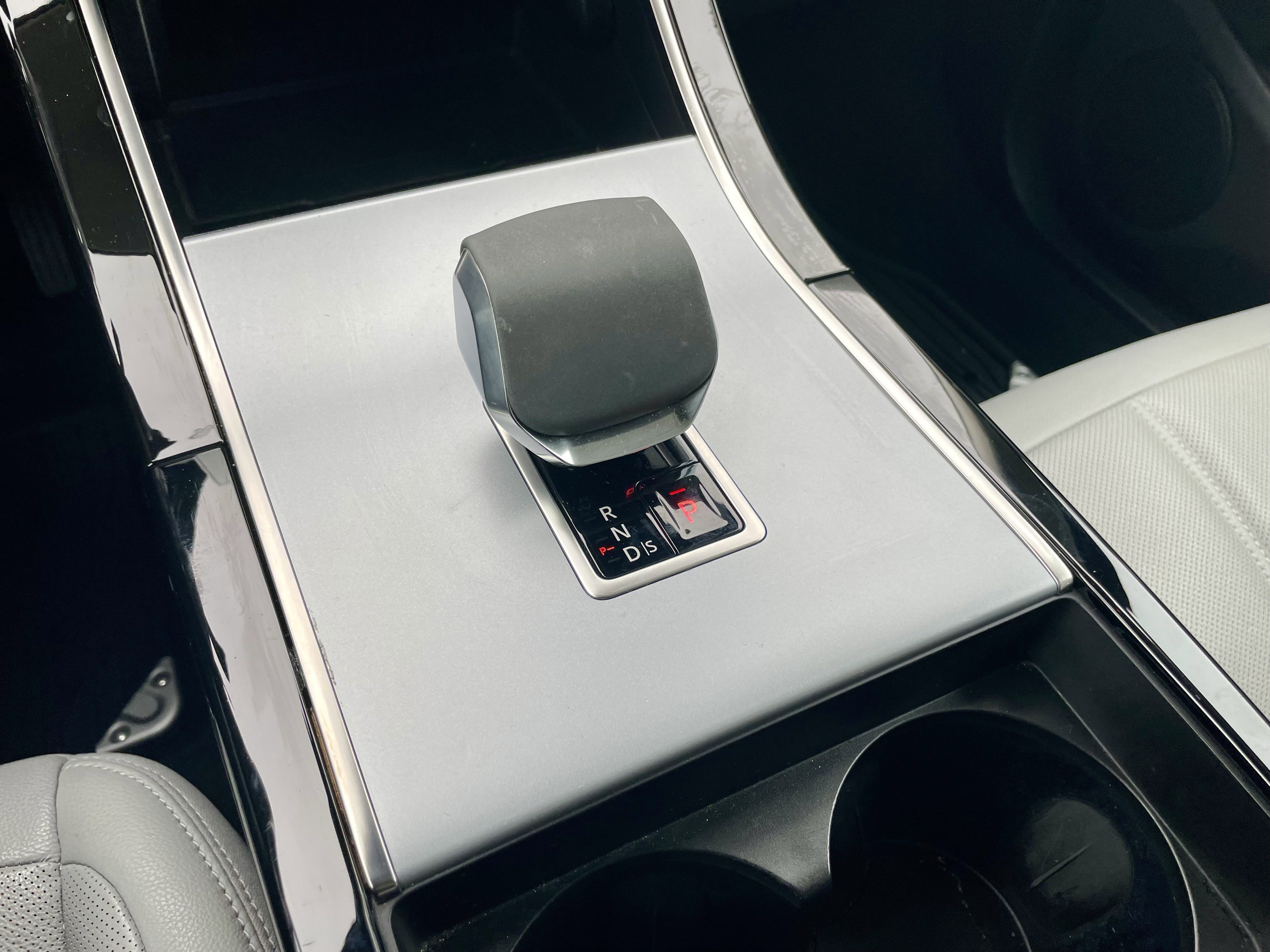 Certified 2024 Land Rover Range Rover Evoque S image 20