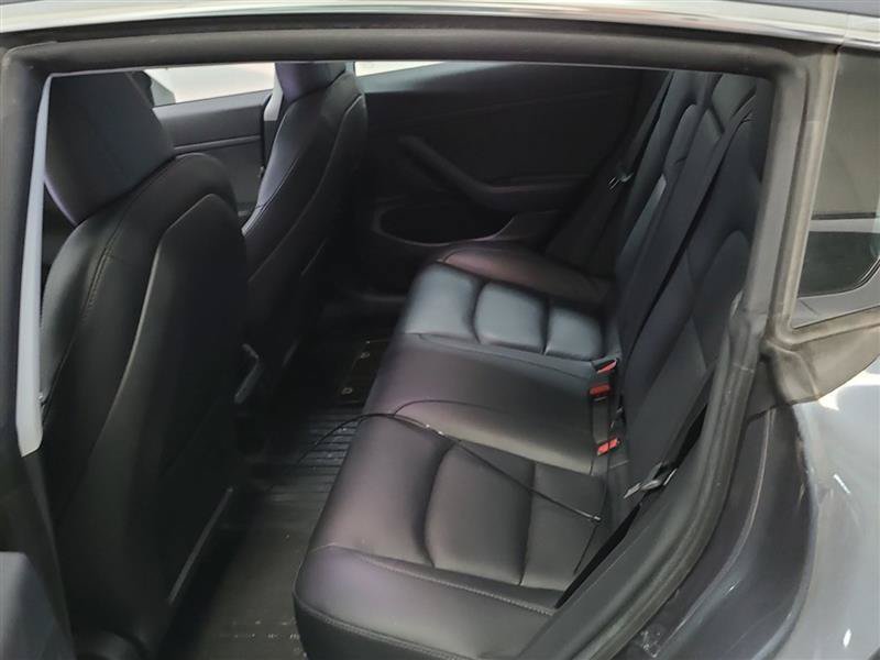 Used 2020 Tesla Model 3 Standard Range Plus RWD image 7