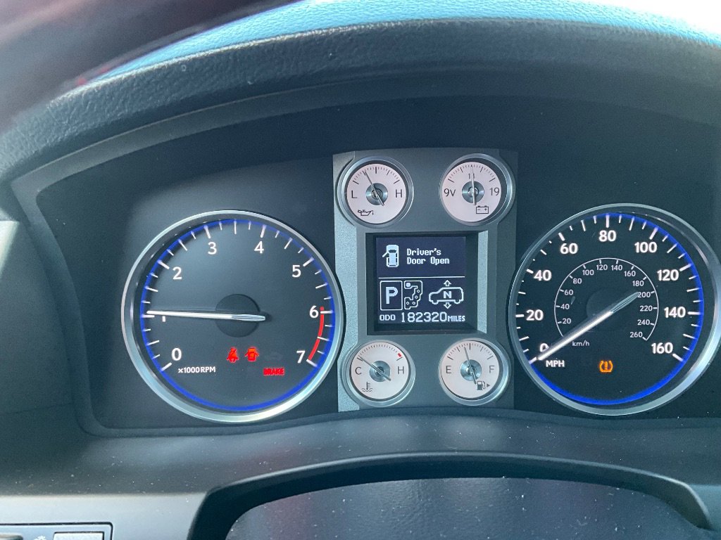 Used 2010 Lexus LX 570 200 SERIES image 16