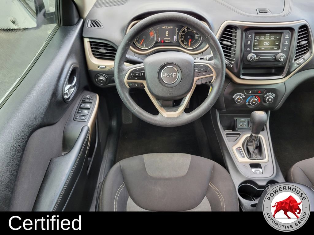 Used 2018 Jeep Cherokee Latitude image 18