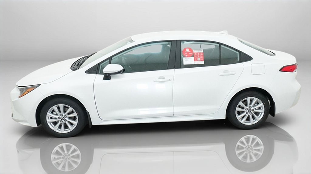 New 2027 Toyota Corolla LE w/ LE Premium Package FWD image 3