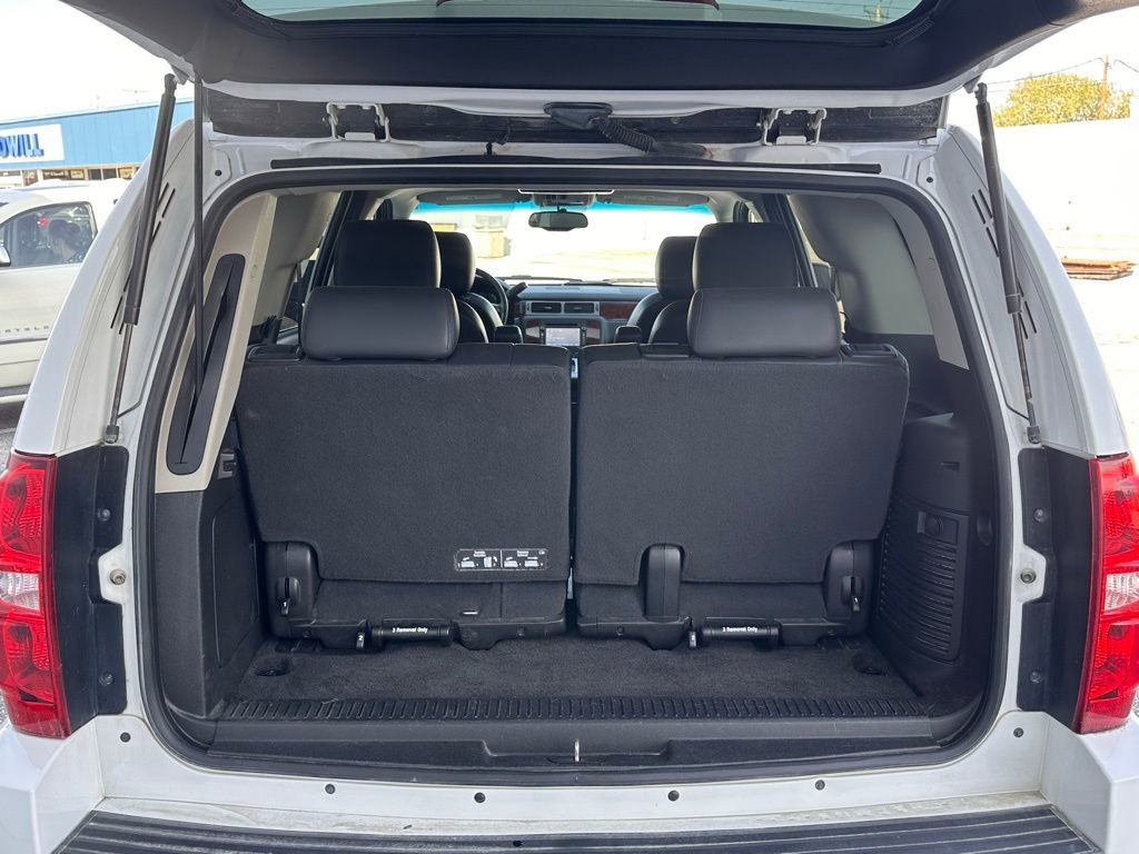 Used 2013 Chevrolet Tahoe LTZ image 16