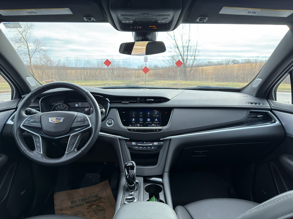 Used 2024 Cadillac XT5 Premium Luxury w/ LPO, Floor Liner Package image 22