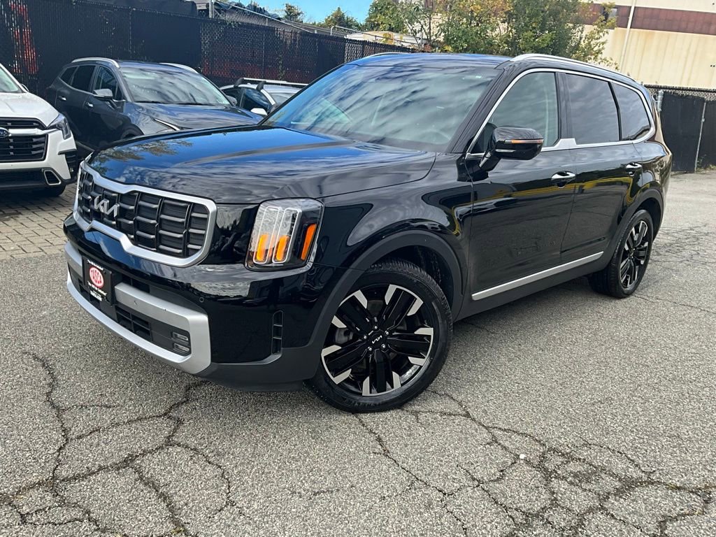 Used 2023 Kia Telluride SX