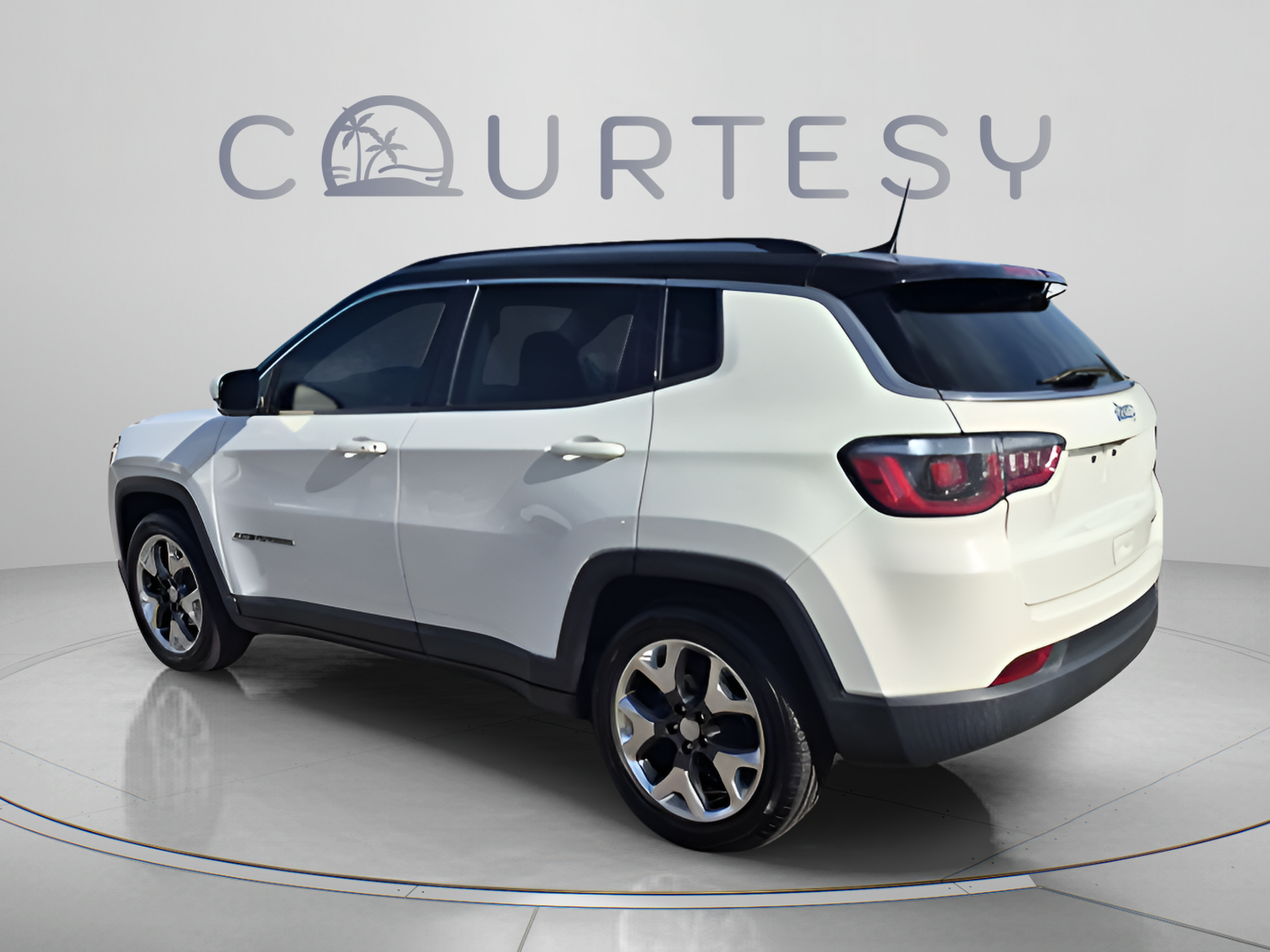 Used 2020 Jeep Compass Limited FWD image 5
