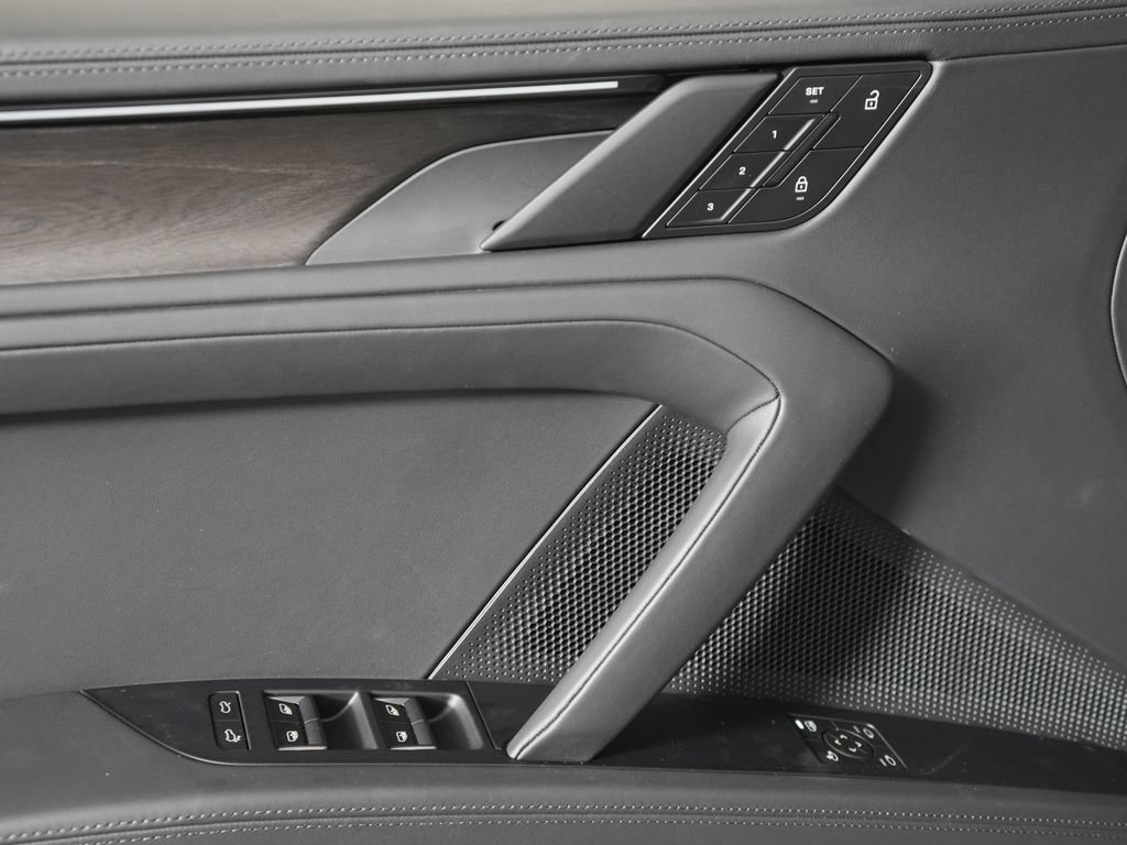 New 2026 Porsche Cayenne S AWD/4WD image 18