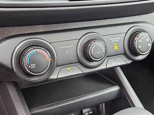 Used 2023 Kia Forte LXS image 15