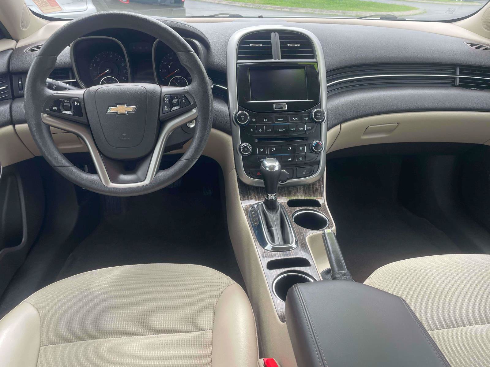 Used 2016 Chevrolet Malibu LT w/ Power Convenience Package FWD image 15