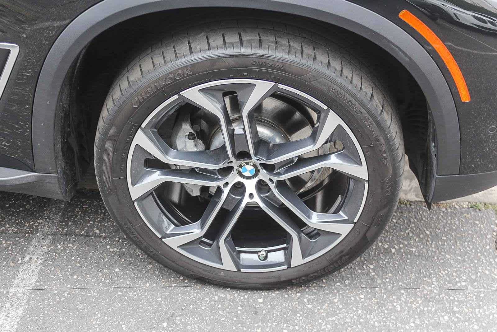 Used 2022 BMW X5 sDrive40i w/ Premium Package RWD image 9
