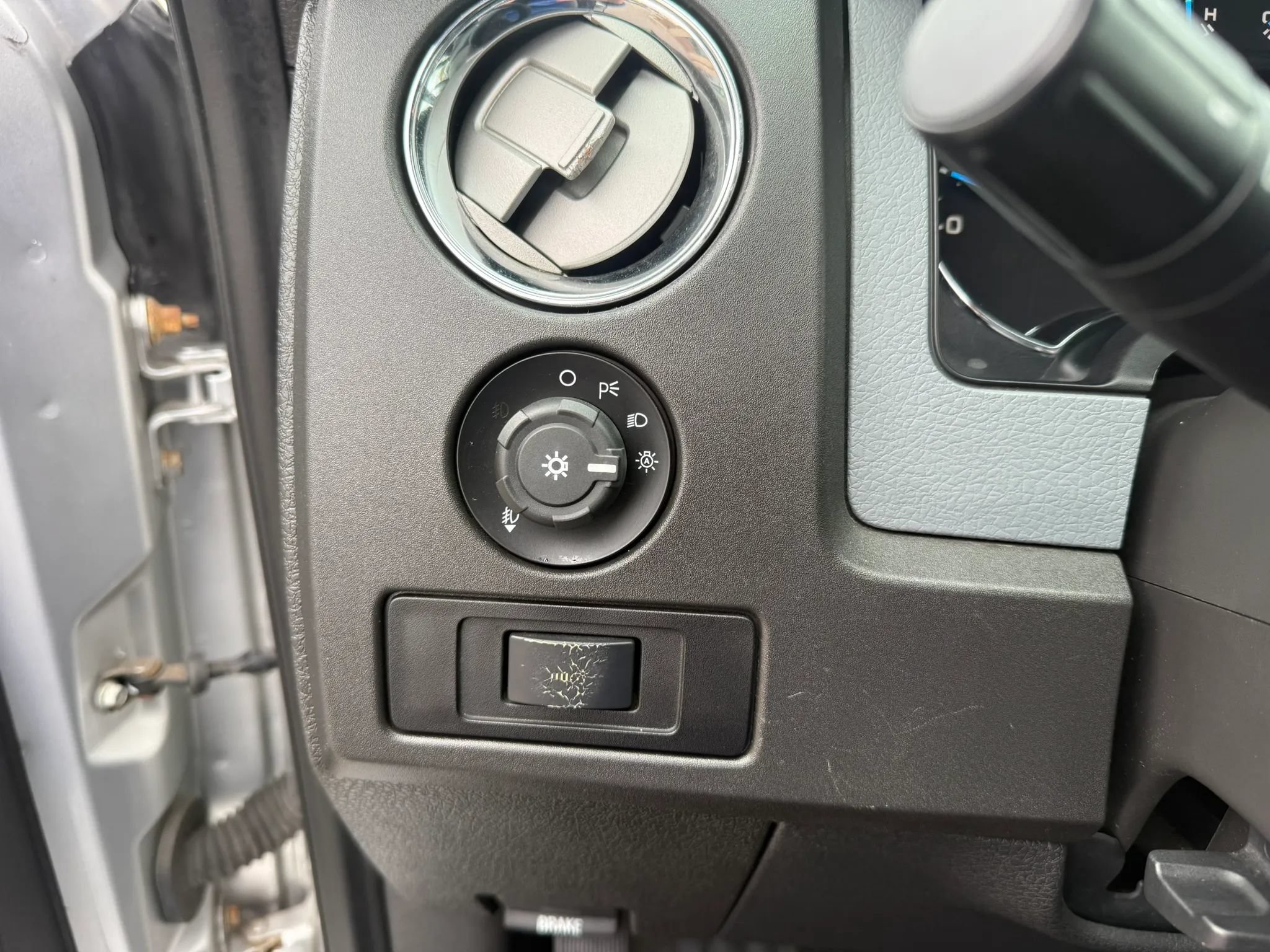 Used 2013 Ford F150 XLT w/ Luxury Equipment Group AWD/4WD image 21