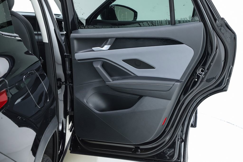 New 2026 Volkswagen Tiguan SE image 69