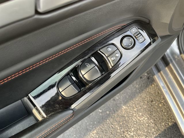 Used 2023 Nissan Altima 2.5 SR image 17