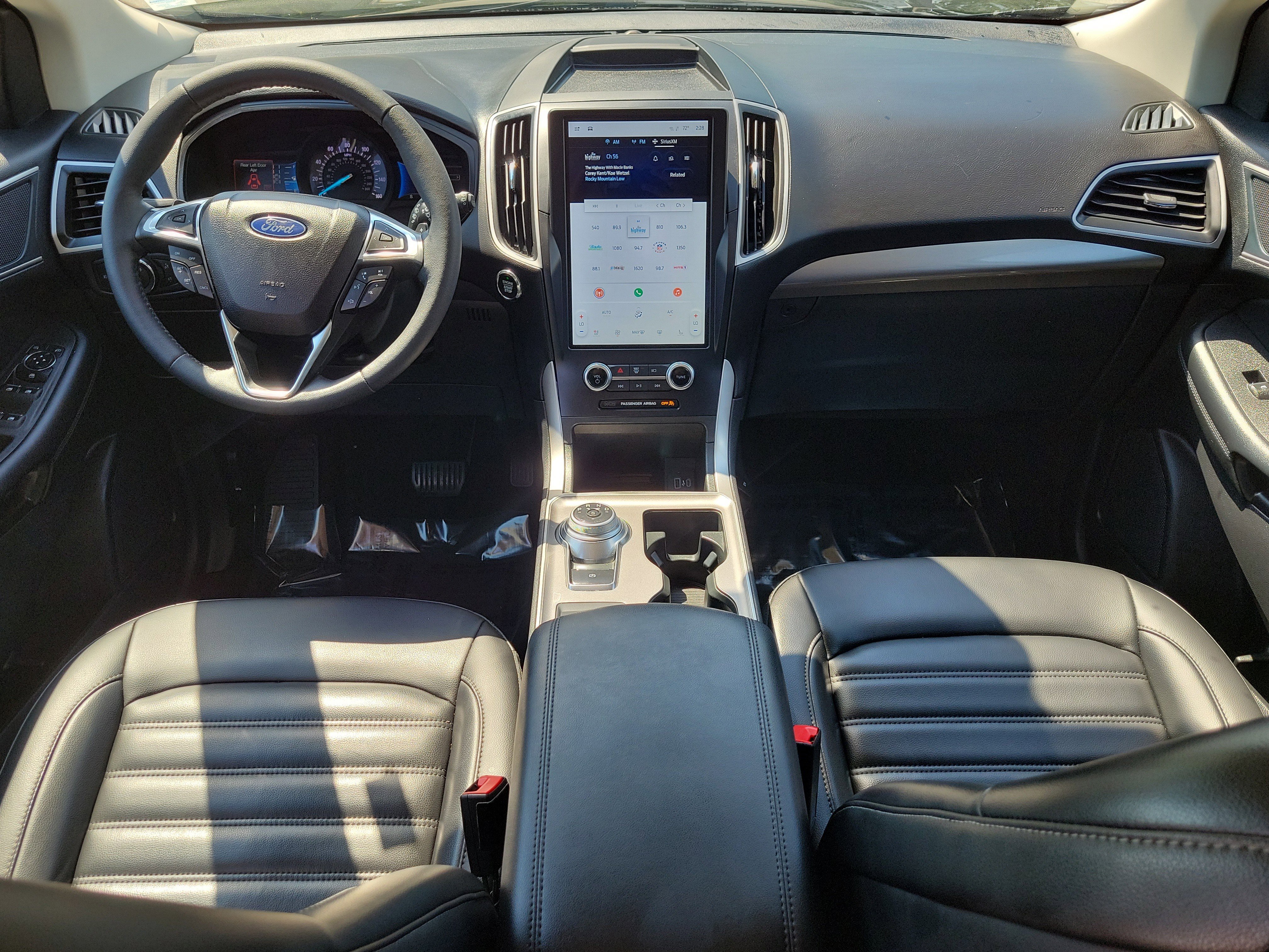 Certified 2024 Ford Edge SEL w/ Convenience Package AWD/4WD image 15