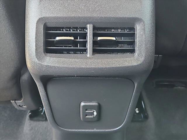 Used 2022 Chevrolet Equinox LS w/ LS Convenience Package image 23