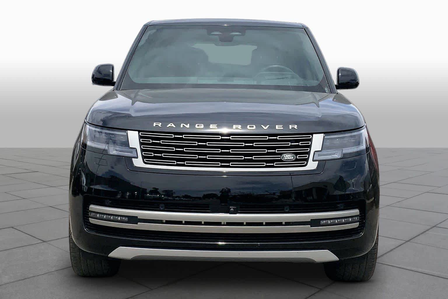 Certified 2024 Land Rover Range Rover SE AWD/4WD image 4