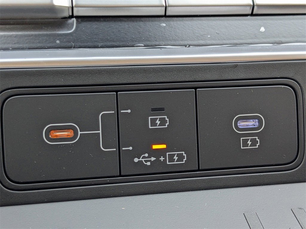 New 2026 Hyundai Santa Fe SE image 23