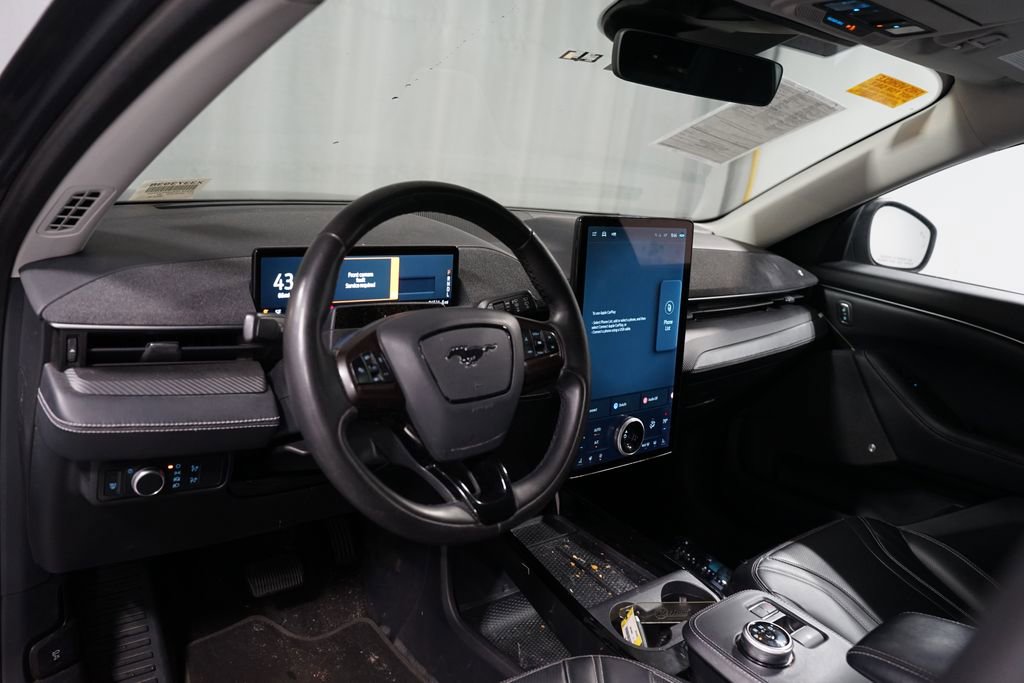 Used 2021 Ford Mustang Mach-E Premium image 7