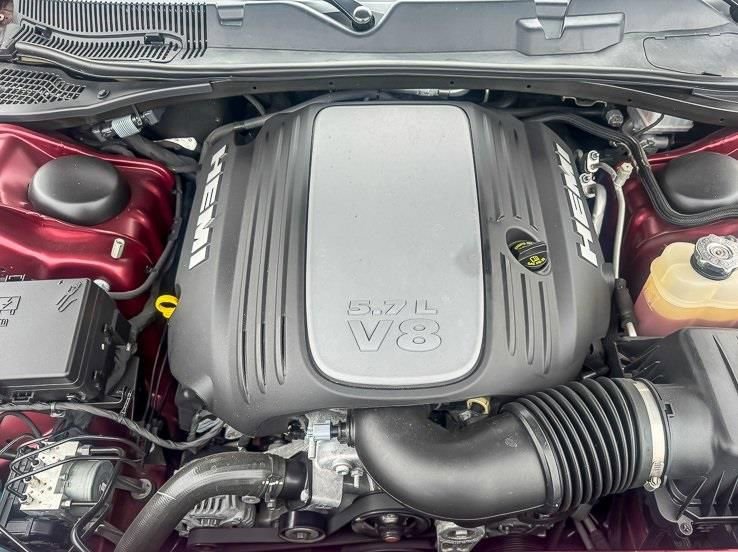 Used 2022 Dodge Challenger R/T w/ Plus Package image 24