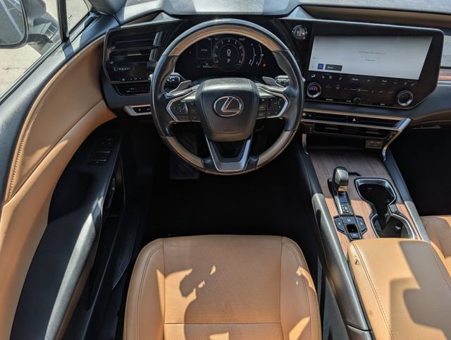Used 2023 Lexus RX 350 Premium Plus w/ Cold Area Package FWD image 12