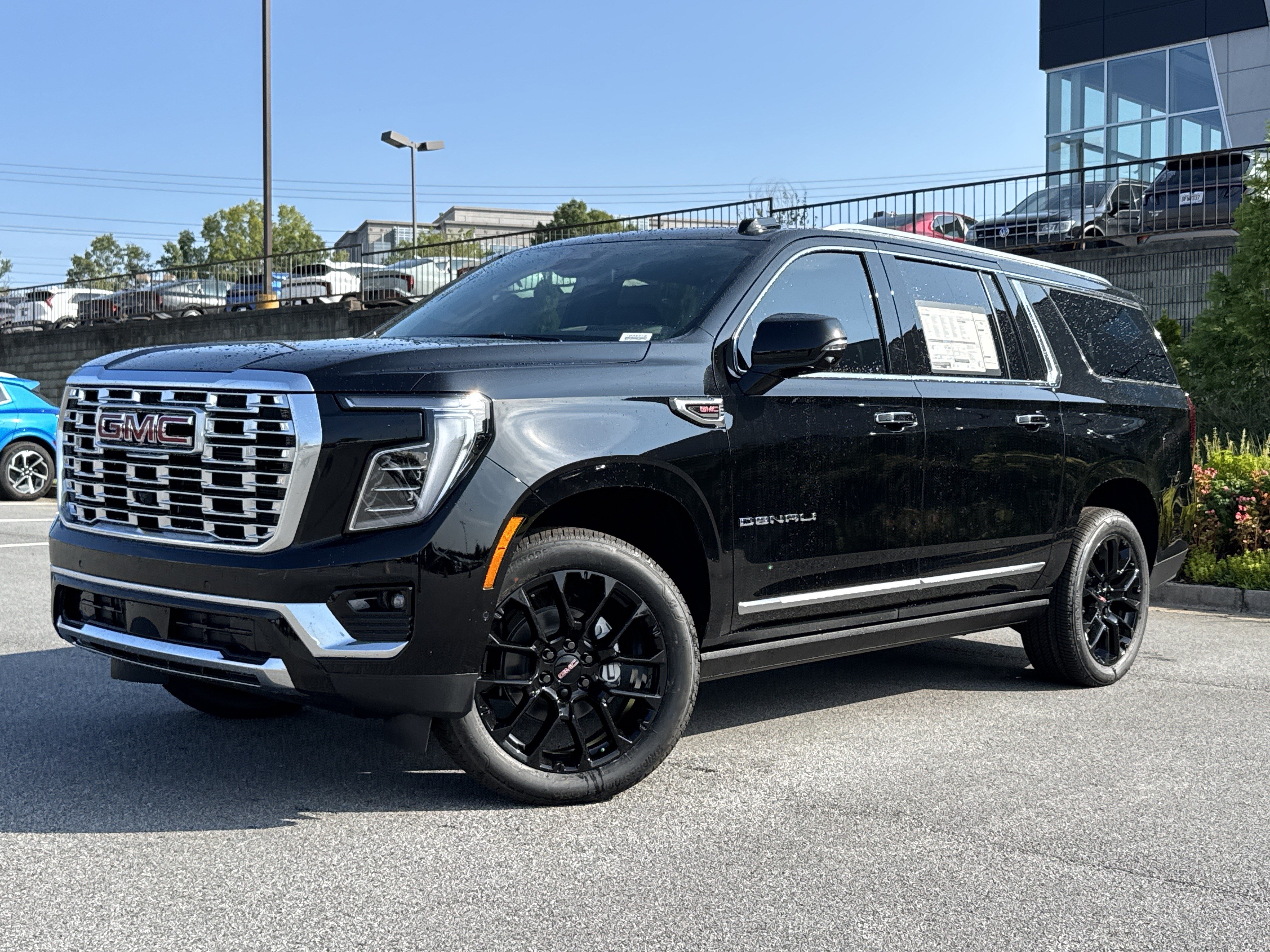 New 2026 GMC Yukon XL Denali w/ Sun & Power Step Package AWD/4WD image 5