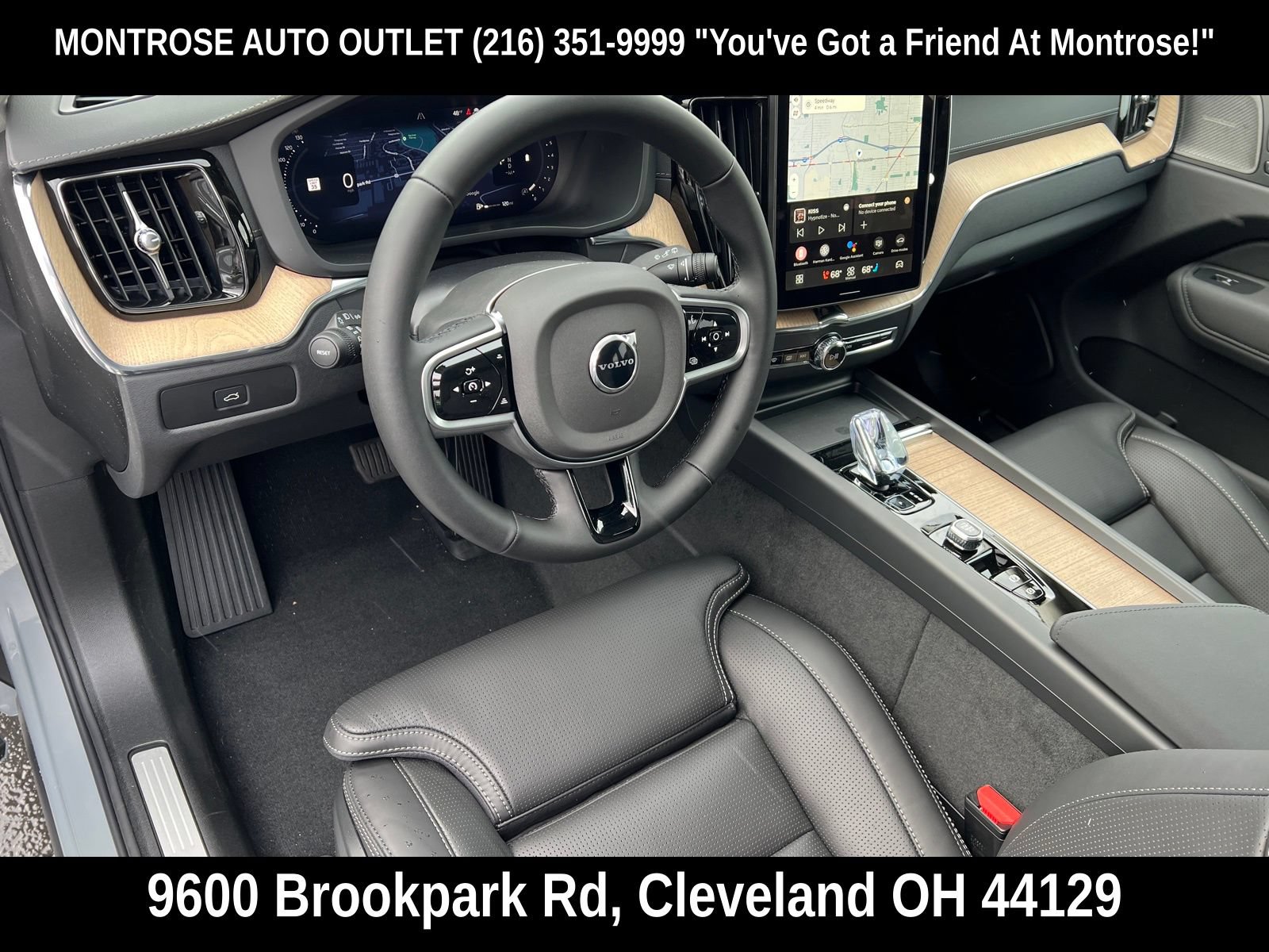 New 2026 Volvo XC60 B5 Plus w/ Protection Package Premier AWD/4WD image 14