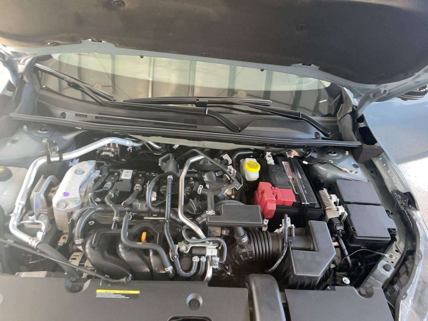 Used 2025 Nissan Sentra SR w/ SR Premium Package FWD image 21